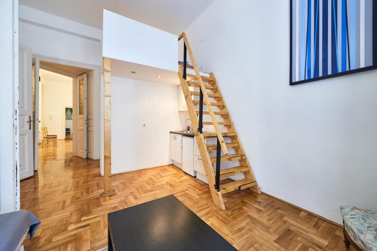 Large Apartment For Groups City Center Dist. VII Budapest Extérieur photo