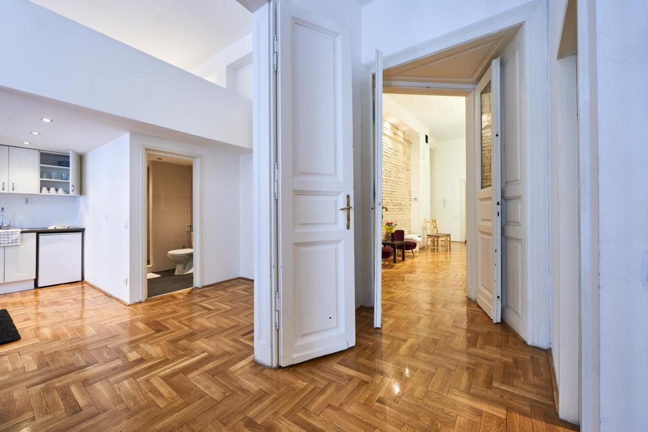 Large Apartment For Groups City Center Dist. VII Budapest Extérieur photo