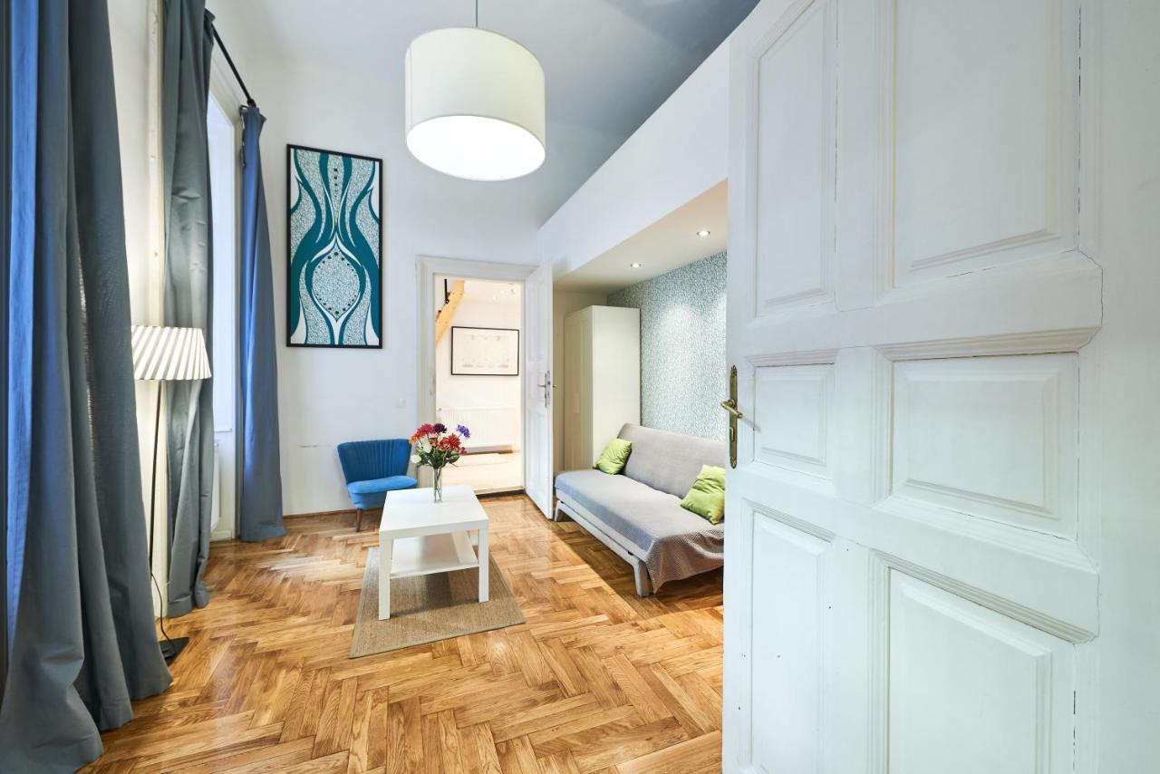 Large Apartment For Groups City Center Dist. VII Budapest Extérieur photo