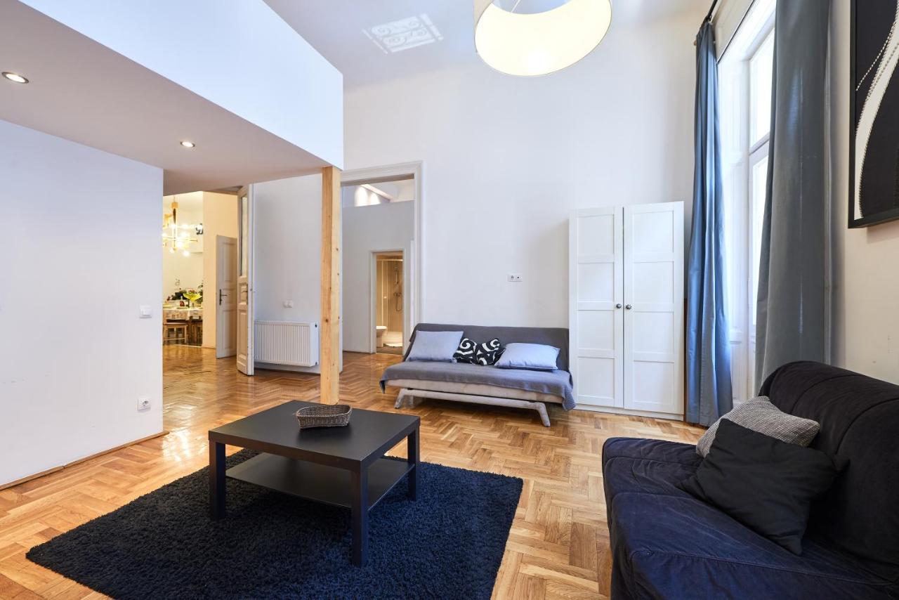 Large Apartment For Groups City Center Dist. VII Budapest Extérieur photo