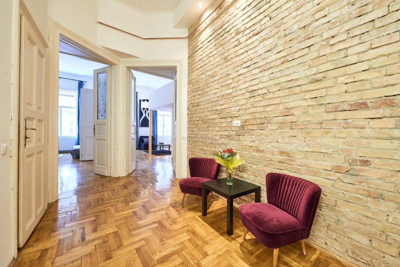 Large Apartment For Groups City Center Dist. VII Budapest Extérieur photo